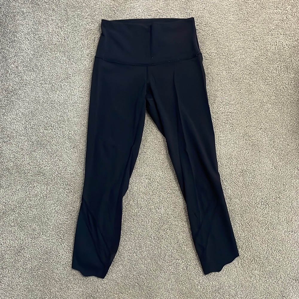 LULULEMON CROPPED LEGGINGS